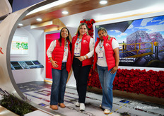 Lynette Quintero, Liliana Gomez and Yuri Martinez of Avianca Cargo in their airplane