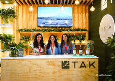 The ladies of TAK, a foliage provider from Guatamala