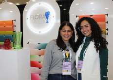 Scarlett Sanchez and Arlett Villalona, Flora-Pack