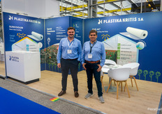 Lampros Assariotakis and Manos Calivas, Plastika Kritis