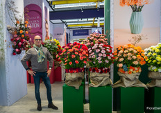 Pieter Landman, Elite Flower Group. The company unites several brands and growers, and with new red roses, spray and mini roses, an expansion of the #HASHTAG series, and new carnations, there's a lot to see at their booth.