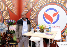 Raphael Nyambu of Cenacle Kenya, grower of specialty cut summer flowers in Kenya