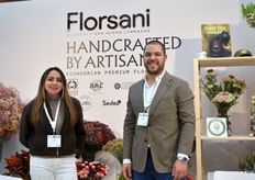 Veronica Cabrera and Alvaro Montalvo from Florsani. They are actively involved in community projects such as "Auki" for the elders (in Quichua)