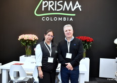 Paola Aya Novoa and Eduardo Guillio Bustamante from Flores Prisma S.A.