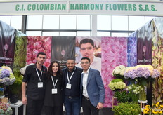 Juan Carlos Munoz Cardenas, Manuela Garcia Henao, Micheal Aguilar Rodrigez and Juan Jose Aguilar Cardenas from C.I. Colombian Harmony Flowers S.A.S.