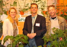 Vera and Johan Grootscholten from Globe Plant together with consultant Pierre Grootscholten