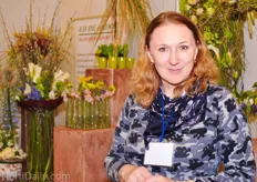 Iryna Byelobrova from Floris,which represents the Ukrainian flower arrangers and florists.