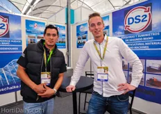 Edgar Lopez from Stolze Mexico together with Mark Scheffers from DS2 / Debets Schalke. According to Mark their was a good interest in used greenhouse material.