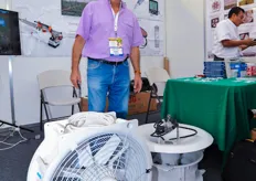 Raul Santin Dominguez from Termonebulizadores is the mexican distributor for Vostermans Fans. The Vertical V-Flow Fan is used in small trials in Mexico.