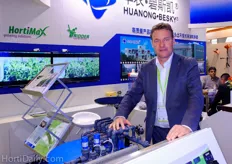 Arjen Janmaat of Hortimax in the booth from Huanong Besky