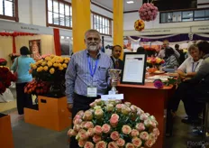 Inder Nain of Amor won two prices: The Gold Best Flowers Quality Award and The FloraHolland Best Grower Award 2015.