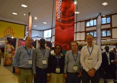 The team of De Ruiter; Örjan Hulshof, Charles Dnyiego, Elizabeth Kariuki, Edward Agg Manning and Oscar Peters of De Ruiter.