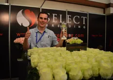 Michael de Geus of Select Breeding with the Silver Best Flowers Quality Award (Beeder-Roses).