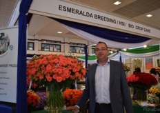 Richard Heemskerk of HSI represents Esmeralda Breeding.