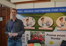 Matej Usenik of Printack.