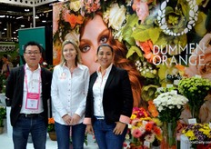Mao Liu, Christa Boerlage and Heidi Macz of Dümmen Orange.