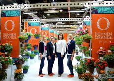Kelly Truitt, Rebecca Lusk, Emily Mason and Lindsay Pangborn of Dümmen Orange.