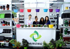 Paul Kim. Janette David, Shyla Fernandes and Jani Wang Ainong USA Corp.