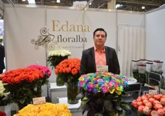 Paul Buitron Mantilla of Edana floralba. They grow 38 varieties of roses in a 8 ha sized greenhouse in Ecuador.