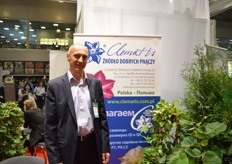 Grzegorz Kostrak of Clematis. They grow climbing clematis outside on 10 ha in Poland. They cultivate around 300 clematis varieties and 200 other plants. Russia is their main market, but currently, they are also looking for other markets.