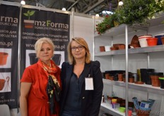 MZ Forma, a Polish manufacturer of pots is also exhibiting. Lilia Szczeblewska and Marenza Marciniak- Ziomek are presenting the variety of pots.