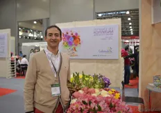 Jairo Cadavid of Asocolflores, a non-profit organization that represents and defends the interests of Colombian flower growers and exporters, who currently account for 80% of Colombia’s total flower exports.