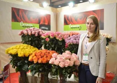 Anna Lisetska of Vuelven. They grow about 30 varieties in a 12 ha sized farm in Colombia. At the show they won a golden medal for their novelty named Novia.