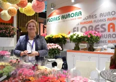 Belkys Gonzalez of Flores Aurora. They grow carnations, mini carnations and roses in a 32 ha sized greenhouse in Colombia. They export to countries all over the world, but their main export markets are Asia, Russia and the UK.