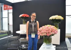 Vanessa Roman of Flor Aroma. They grow around 50 rose varieties in a 20 ha sized greenhouse in Ecuador. Their main markets ar the US and Europe. They are here at the IFTF to expand their European export market.