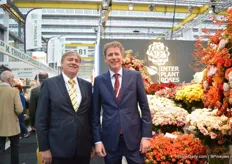 Robert Ilsink and Martijn Ilsink of Interplant Roses. According to Ilsink, they are the worldwide leader in breeding of spray roses. New in the market are the cluster roses.