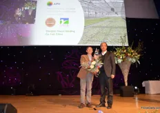 "Shanghai Yuanyi Seedling won the bronze award in the young plants category. The jury says: "This company has bold ambitions, achieving rapid growth by concentrating on quality and developing strong relationships with others around the world. It has proven to have a good reputation with fast growth based on a strong technology and research department."
