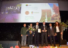 "Dashun International Flower and Dutchmaster Nurseries won the bronze award in the finished plants and trees category. The jury says about Dutchmaster Nurseries: "A growing family business that is set on the idea of providing its customers with what they want and being available for their clients throughout the year. An ambitious and dedicated team, actively innovating their products." The jury says about Dashun International Flower: "In the fast expanding Chinese market this company is not only very large and successful with impressive growth in a short time frame, its focus is on quality, which ensures it will be around for a long time to come. An example in innovation research, crop selection and quality products."