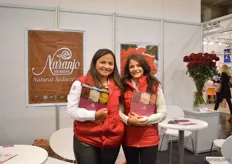 Angela Contreras and Claudia Nevado of Naranjo roses, an Ecuadorian farm. This year is the first year they are exhibiting at the IPM Essen. The reason for to take a booth at the IPM Essen is the fact that they want to increase their volumes to the EU market.