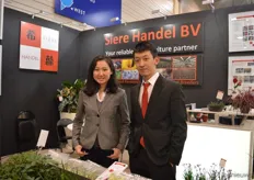 Charlene Liu and Tony Cui of Siere Handel. They produce tissue culture in China and mainly sell it to the Netherlands.