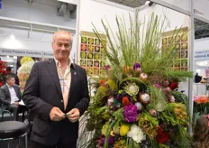 "James of African Flower Growers (AFG) World Wide. This is the only South African company exhibiting at the show. It also is its first time. AFG already exports tropical flowers to Russia and Kazakhstan, and now wants to enter the Ukrainian market. "For us, it is a natural step to include this market as one of our export markets. We are hoping to supply the market directly from Africa to Borispol Kiev", says James. The flowers of AFG are attracting the attention of many visitors, and florist in particular. "People are interested in something new and unusual. Therefore, I think there will be a good market for our flowers", he says."