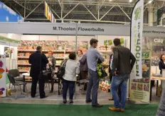Crowded booth at M. Thoolen Flowerbulbs.