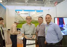 Sun Jingxian, Lei Zong Hao And Alessandro Mazzacano from Urbinati. Three years ago, they entered the Chinese market. Now, they have one importer and they want to build up a relation with more importers in the main cities. According to Mazzacano the chinese growers, and the vegetable growers in particular, are investing in techniques. Food safety is becoming increasingly important.