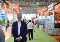 Oscar Niezen of CoHort Consulting was also paying a visit to the show.