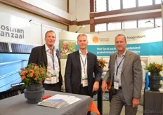 Chris Alphenaar of Bosman Van Zaal, Martin Helmich of Hoogendoorn and Geert Nell of Bosman Van Zaal. They have built a greenhouse for Interplant in Kenya. In this greenhouse, everything is focused on sustainability.