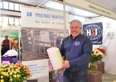 HSI distributes the products of Mienis Water of Jochum Genuit. More on this later in FloralDaily.