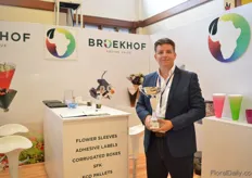 Matthijs den Dulk of Broekhof Africa. In November 2015, Broekhof Africa was established. They won the silver award in stand decoration in the non-perishables category.