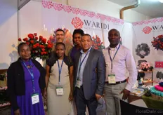 The team of Waridi Creations. They buy fresh flowers from Kenyan growers and preserve them. They export these flowers to Japan, Russia and Poland. There is a large market for the rose heads and the roses on stem.