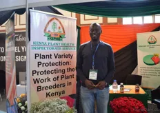 Onsando Jared of Kenya Plant Health Inspectorate Service.
