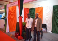 Ben Mwangi and Charles Mwangi of Afriscan. They grow hypericum on 40 acres and mainly export them directly to the Netherlands.