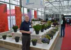 Chris Spanton from Floranova. The breeder is specialised in (but not solely) annuals and presented novelties in, among others, the nemesia-, zinnia-, antirrhinum en geraniums assortiment.