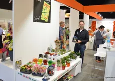 One of the adventurous Dutch growers on the fair to explore the Polish market, Jacco Huibers of Amigo Plants. Among others, Jacco was proud to present the X-Wish, a new concept involving an echeverria and chritmas items