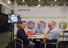 Peter Turel of Certhon and Aleksander of Gavita catching up.