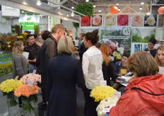 Crowded booth at this Russian rose grower.