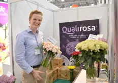 "Arjo van der Sluis of Qualirosa holding the Bobastic. "One of our beloved varieties." Van der Sluis is at the show to promote the brand Qualirosa and to show the florists a range of varieties."