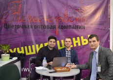 Artem Ivachev, Igor Ivanov and Alesandro Vera of Flora Optom. This Ecuadorian Farm has a wholesale center in Moscow.